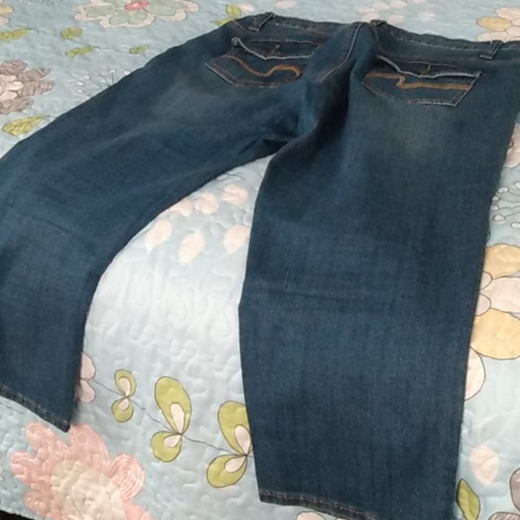 Relativity Above Ankle Jeans - Picture 7 of 8